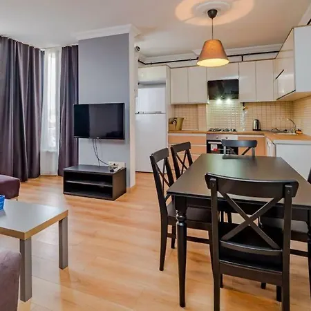 Mas Suites - Three Bedrooms Sisli Fully Furnished / Luca * Istanbul