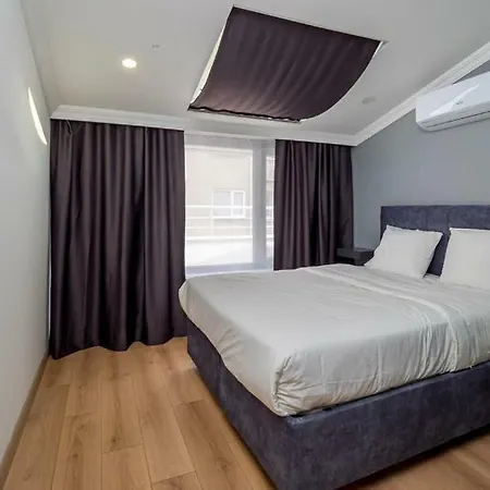 Mas Suites - Three Bedrooms Sisli Fully Furnished / Luca * Istanbul